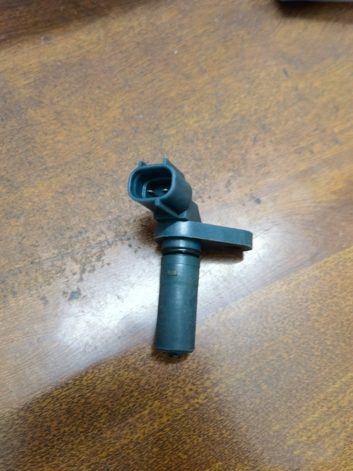 原装进口铃木超级维特拉 变速箱传感器 波箱传感器 原装配件
