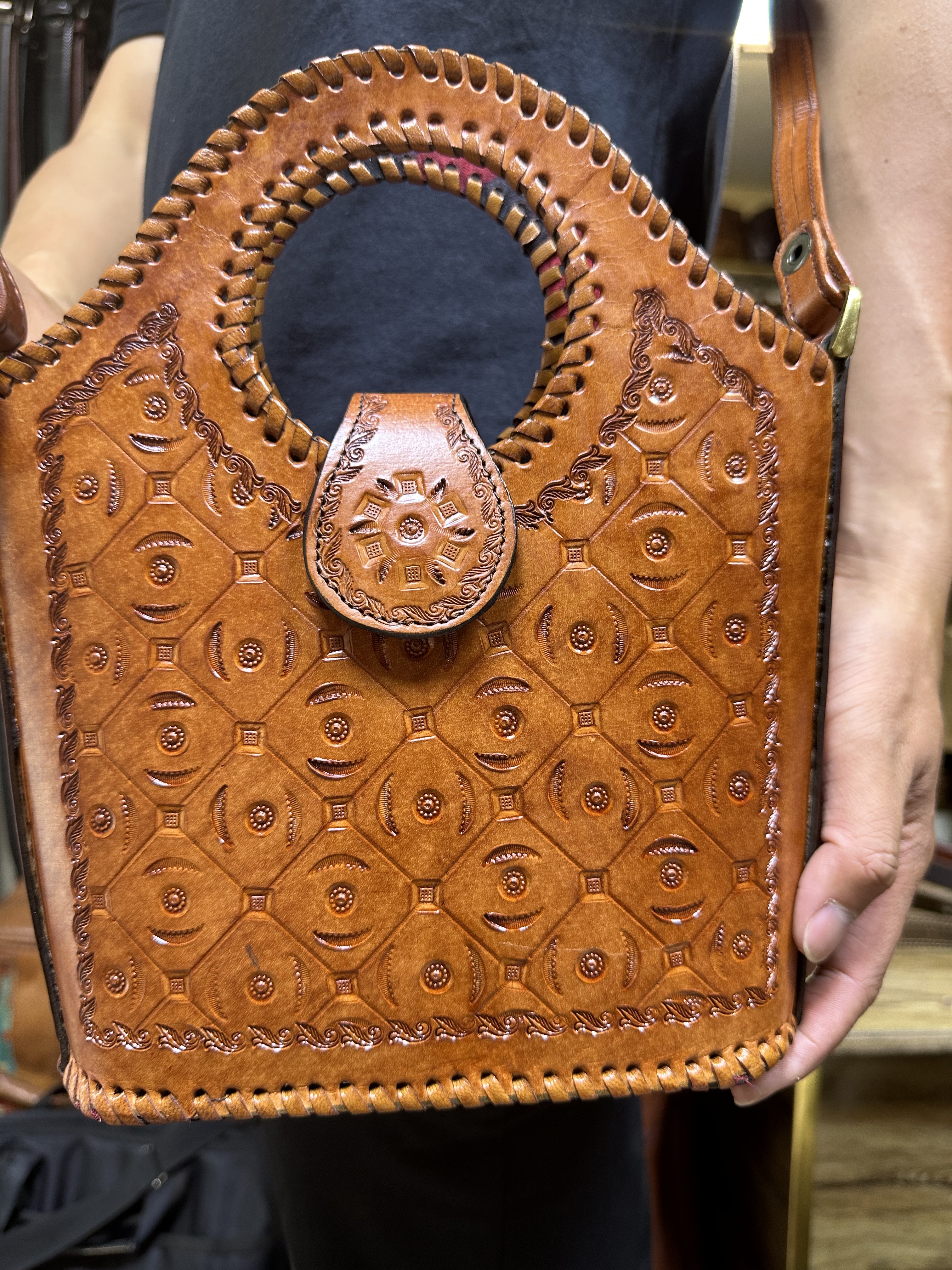 老弟海淘-阿富汗马皮单肩包女士手提包-现货