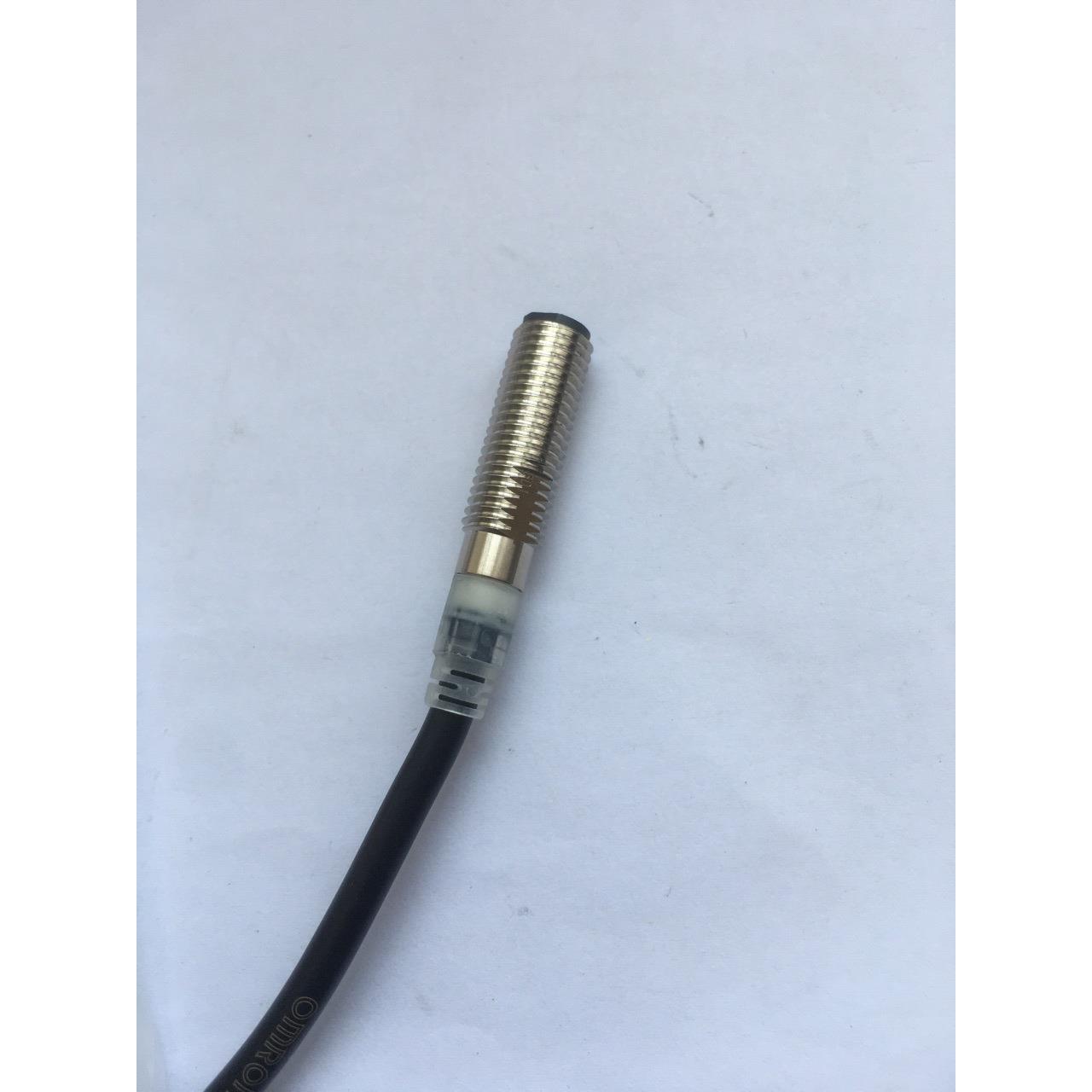 长距离 接近开关 限位开关 E2E-X3D18 直流2线