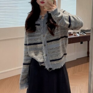 大码 毛衣外套女春秋胖mm慵懒风毛边欧货上衣 高级感小香风针织开衫