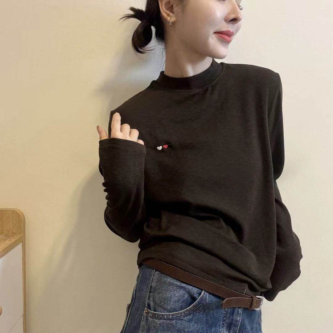 半高领加绒爱心刺绣长袖T恤衫女