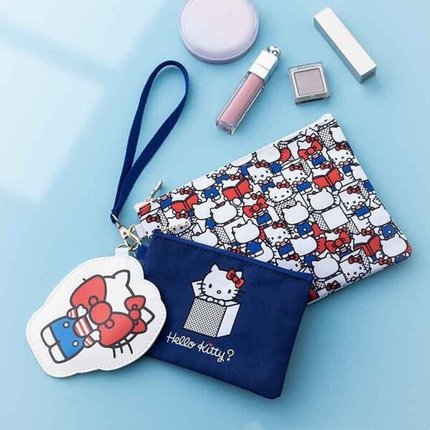 日本杂志附录新款hellokitty三件套化妆收纳袋挂件手拎包零钱卡包