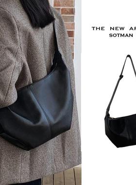 饺子包女夏天包包2025新款高级感女包黑色夏季小众腋下软皮斜挎包