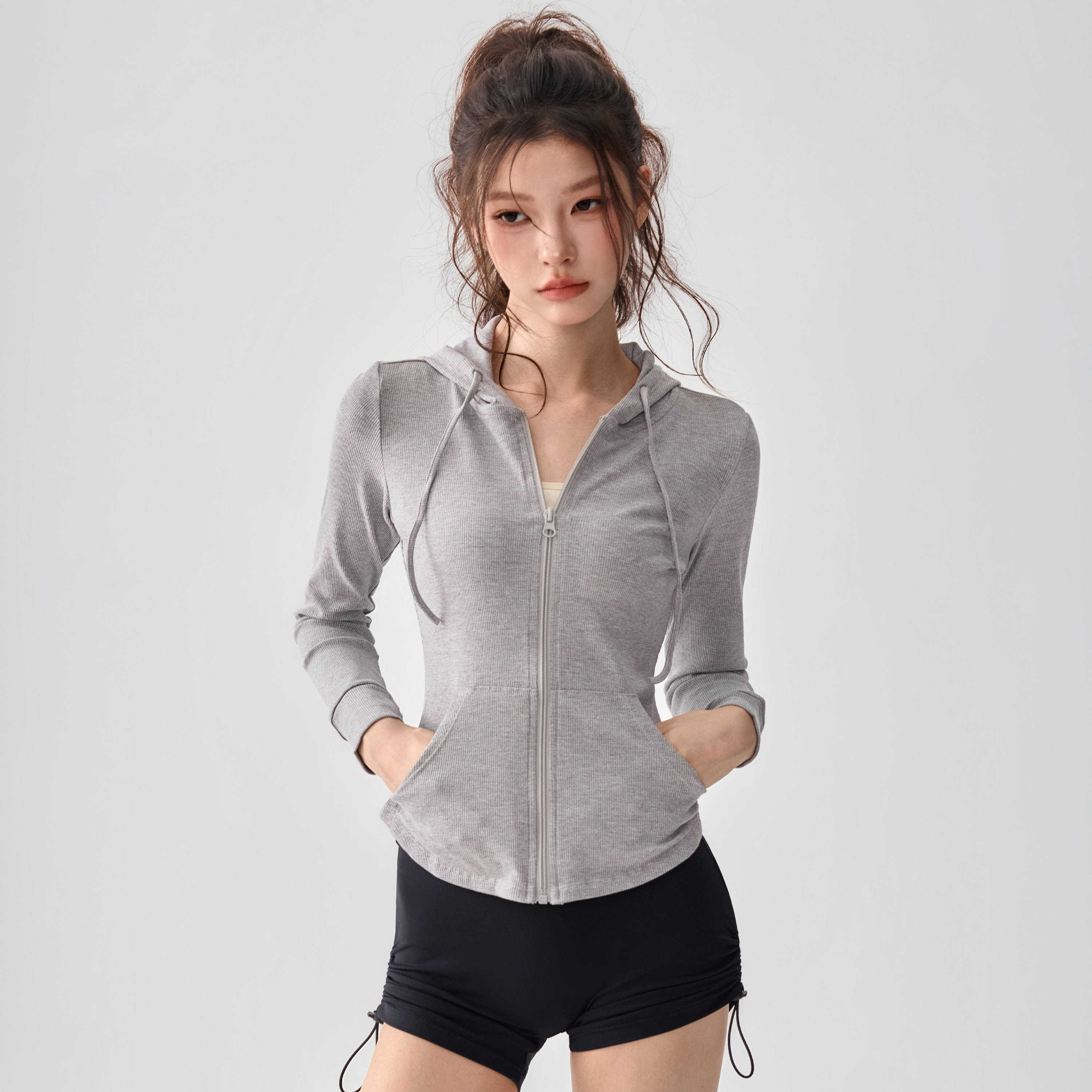 连帽瑜伽服外套女修身显瘦健身拉链上衣普拉提训练跑步运动开衫秋