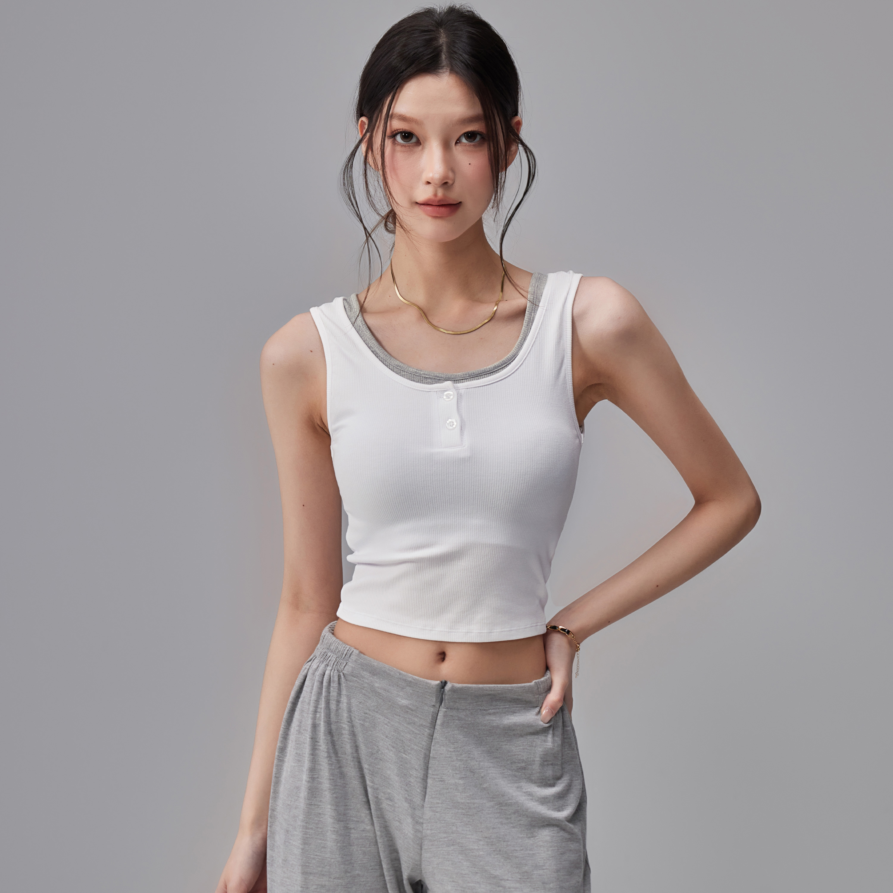 宋站拼色假两件运动内衣女防震聚拢瑜伽背心跑步透气速干健身文胸