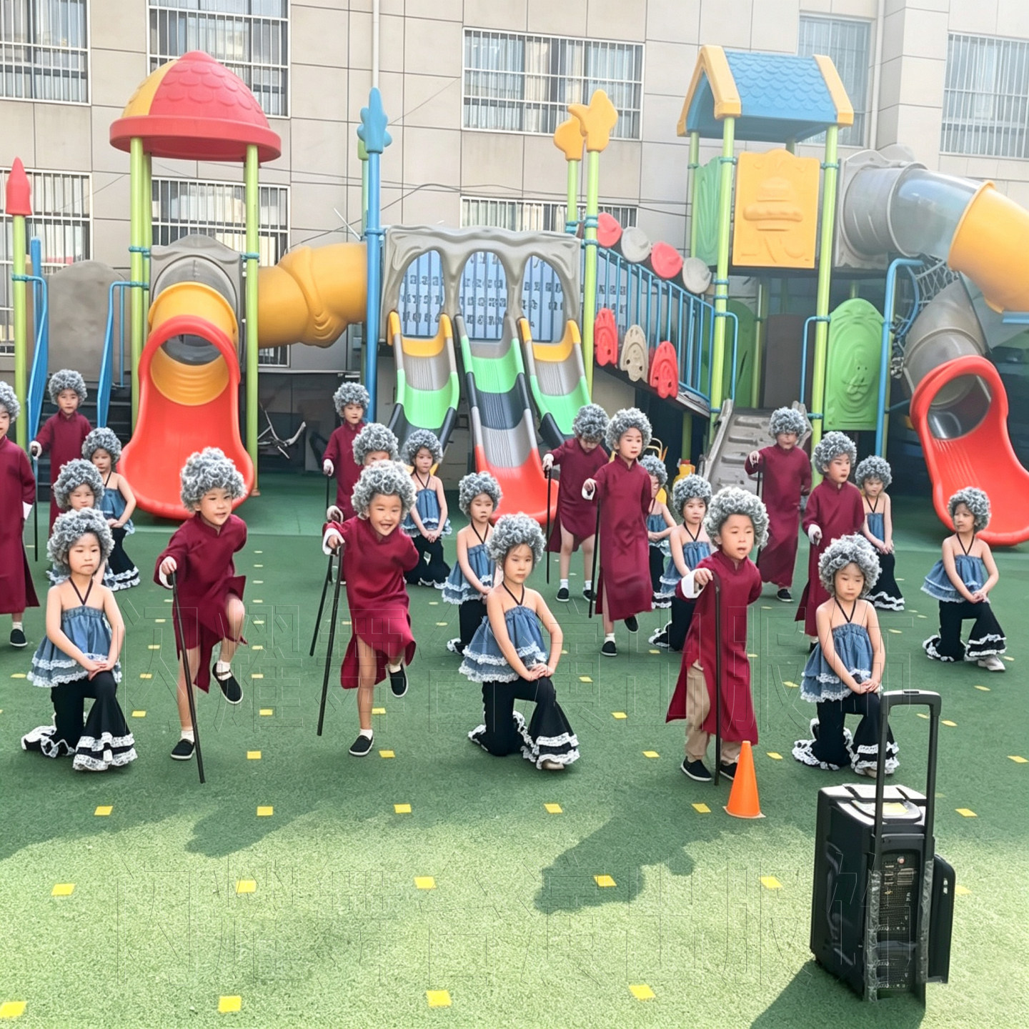 小拐杖舞蹈服爷爷奶奶们港风走秀服装幼儿园运动会入场服装中小学