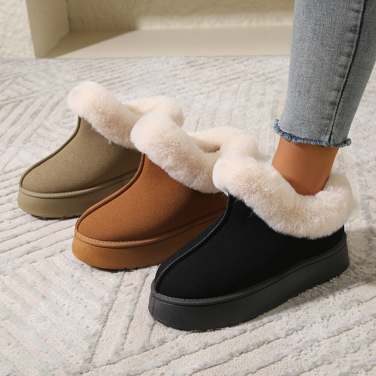 雪地靴女厚底外穿冬季新款皮毛一体短筒靴加厚一脚蹬棉鞋防滑