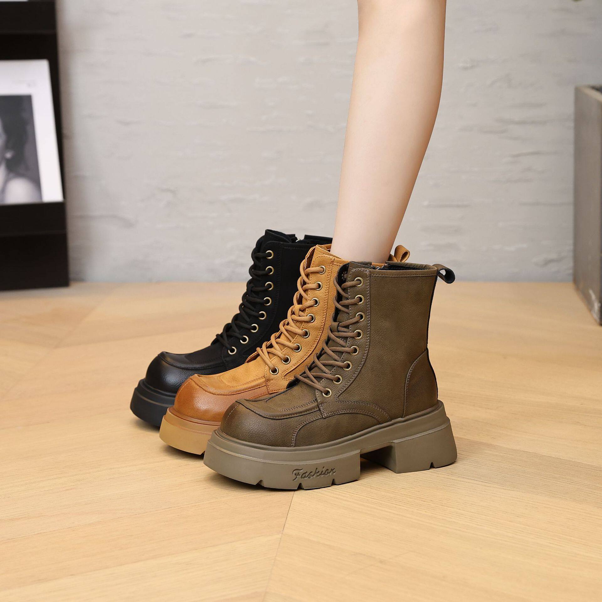 真皮厚底马丁靴女2025年秋季新款时尚超火大头短靴英伦风机车短靴