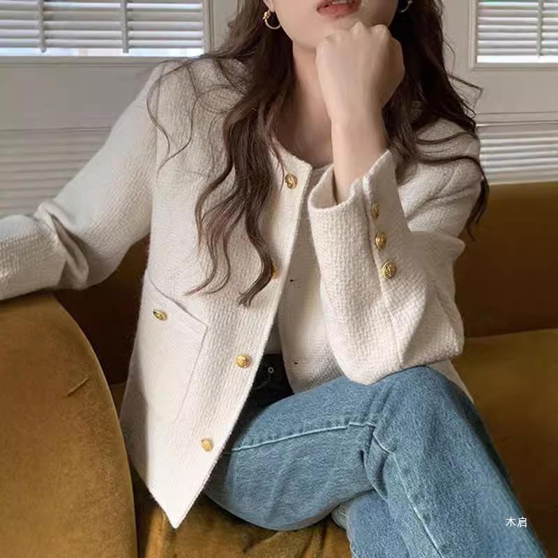 新款设计感短外套秋装女冷淡系休闲百搭气质名媛法式上衣