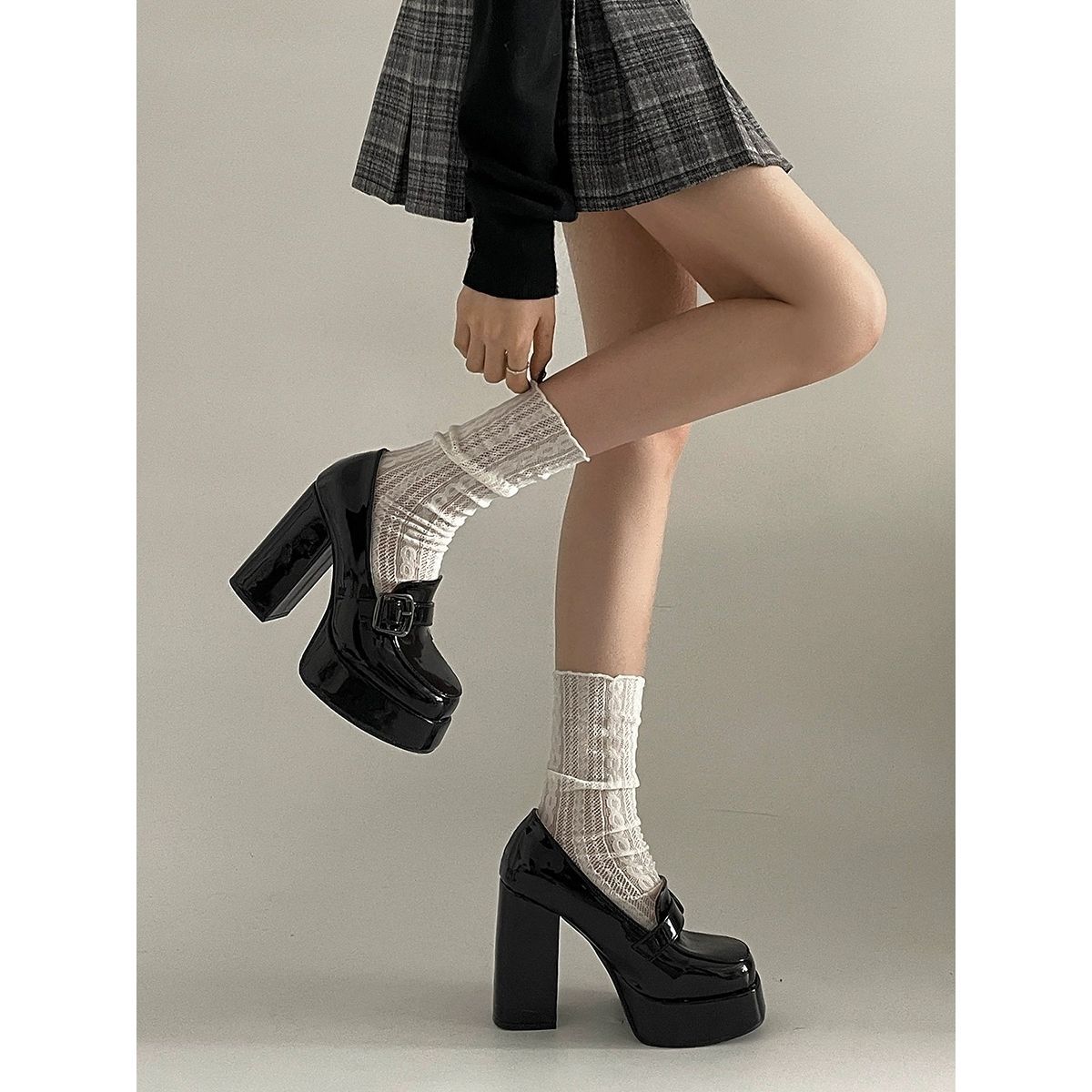 2025新款小皮鞋女日系辣妹JK制服高跟鞋粗跟防水台方头单鞋厚底子