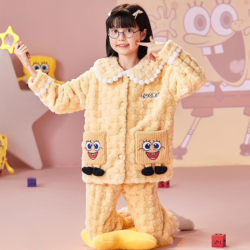 睡衣儿童珊瑚绒女童秋冬季加厚加绒款新款海绵宝宝女孩家居服