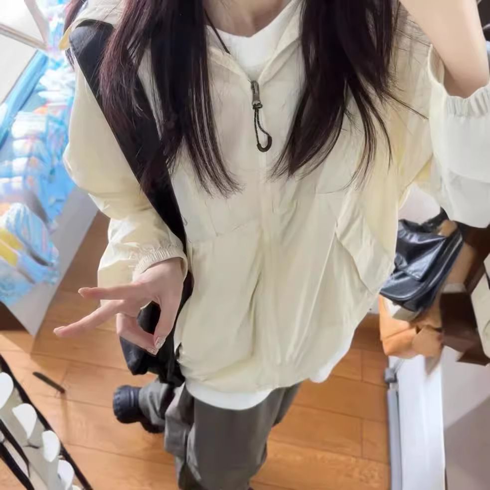 户外冰丝防晒衣服舒适休闲女夏季新款防紫外线透气遮阳冲锋衣