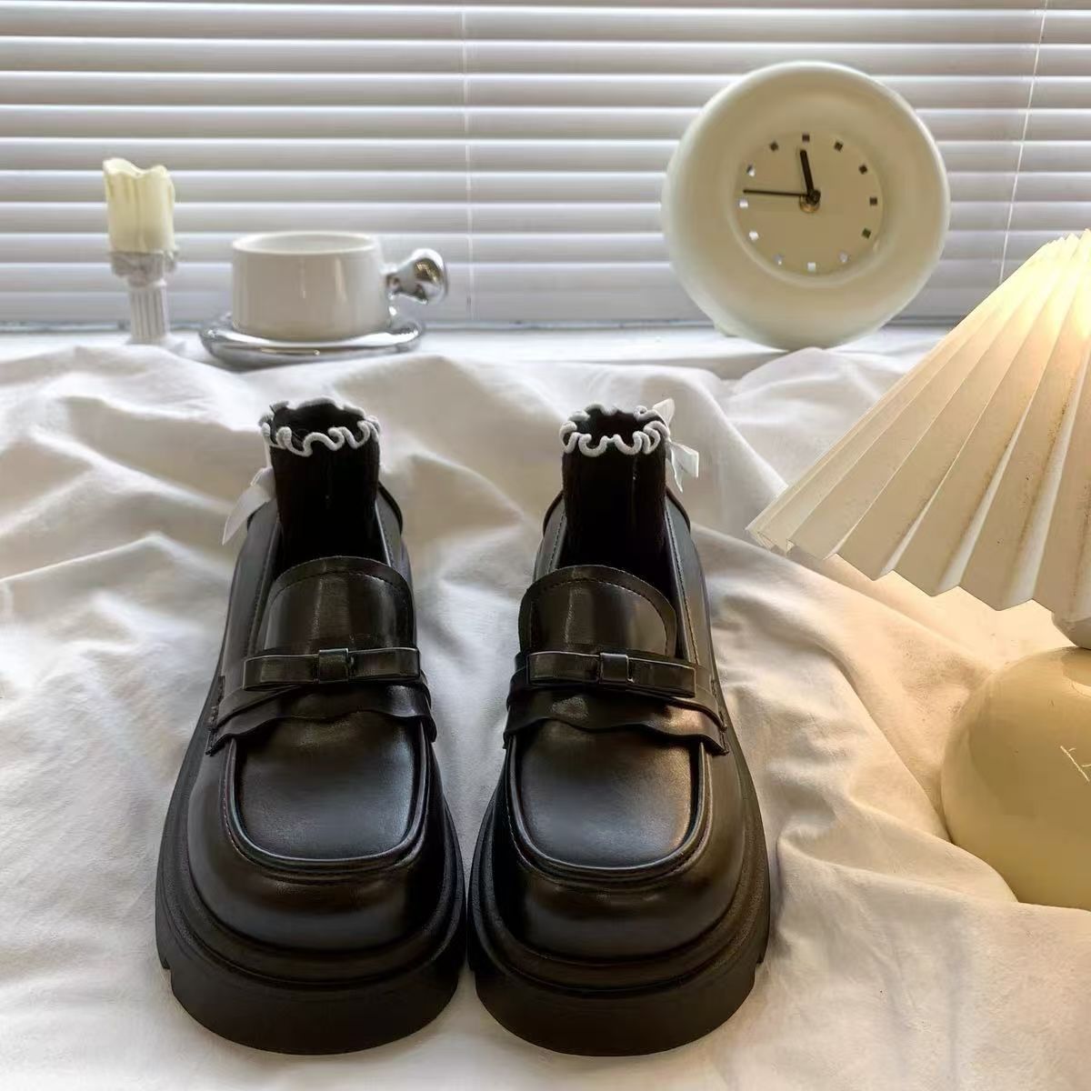 配裙子百搭增高小皮鞋女2025冬季新款法式复古英伦风厚底乐福鞋子