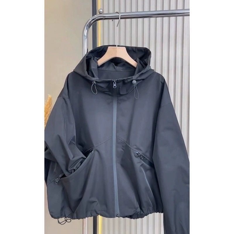 黑色冲锋衣外套女新款宽松连帽小个子夹克洋气休闲上衣潮