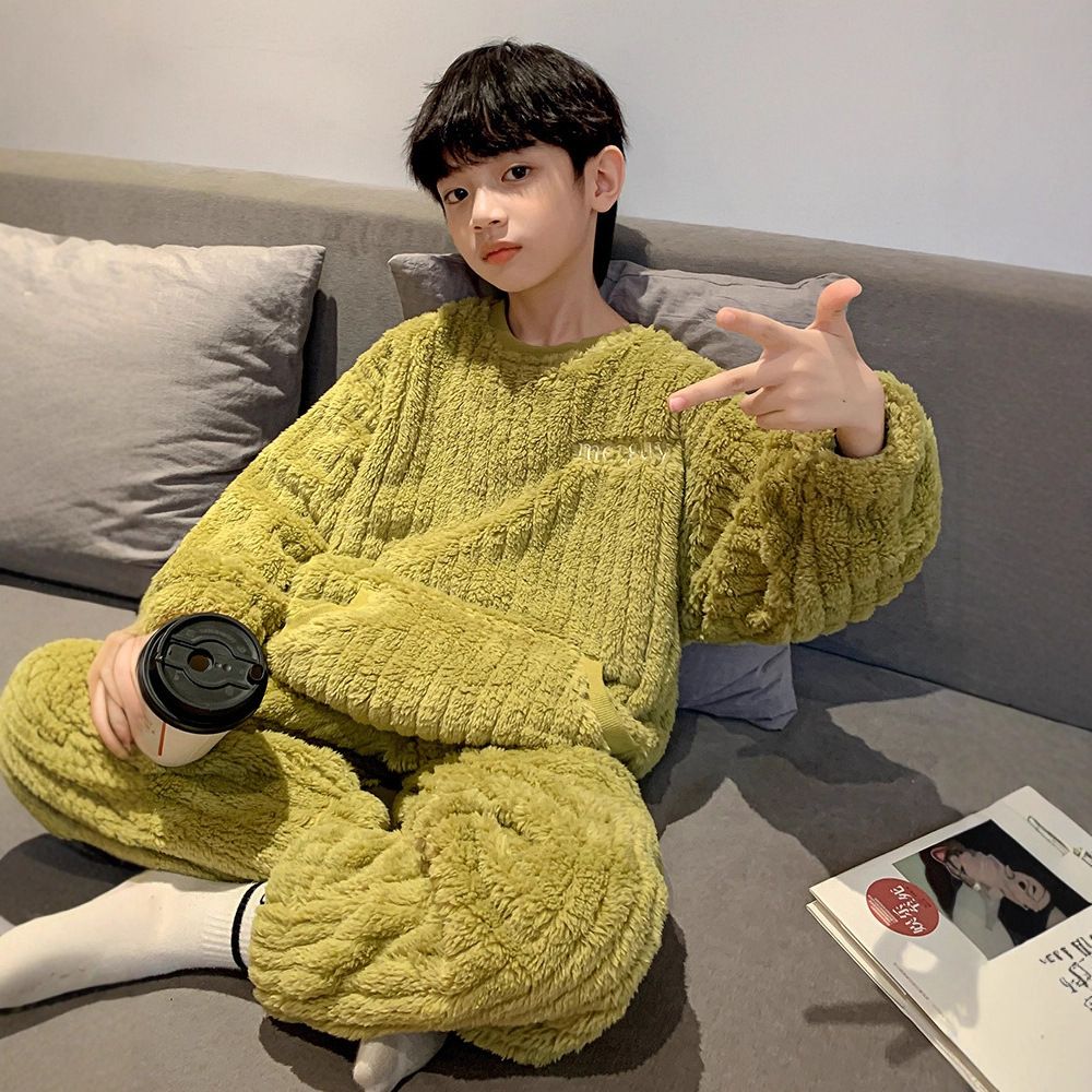 男童睡衣秋冬季2025新款法兰绒男孩珊瑚绒儿童加绒加厚家居服套装