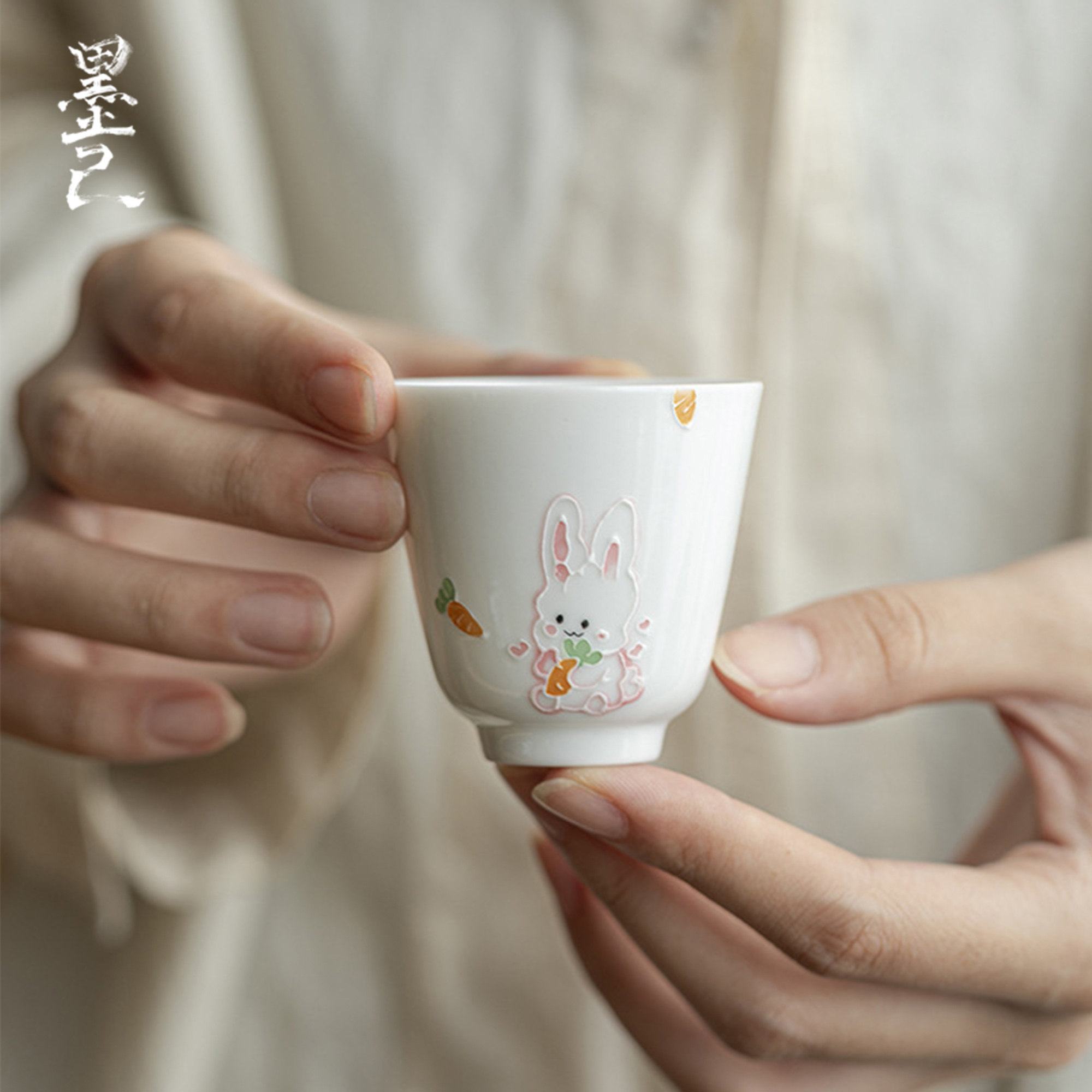 墨己茶杯釉下彩手绘可爱胡萝卜兔子陶瓷品茗杯家用陶瓷喝茶杯客杯,餐饮具,茶杯,淘宝优惠券,粉丝福利购,淘宝优惠卷