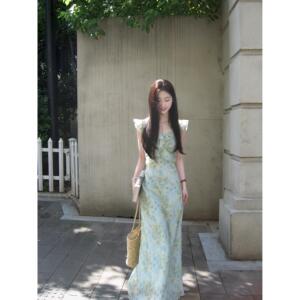 实拍实价夏季温柔风小飞袖设计感显瘦修身连衣裙荷叶边裙长裙女