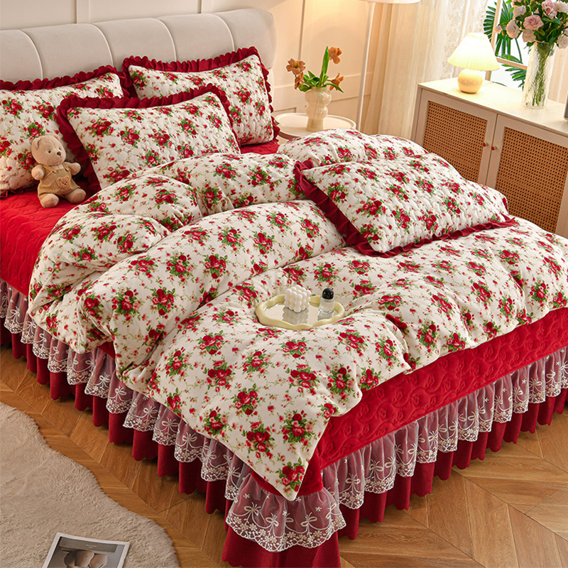 2025秋冬AB款小清新奶油风加厚保暖牛奶绒印花蕾丝花边床盖四件套