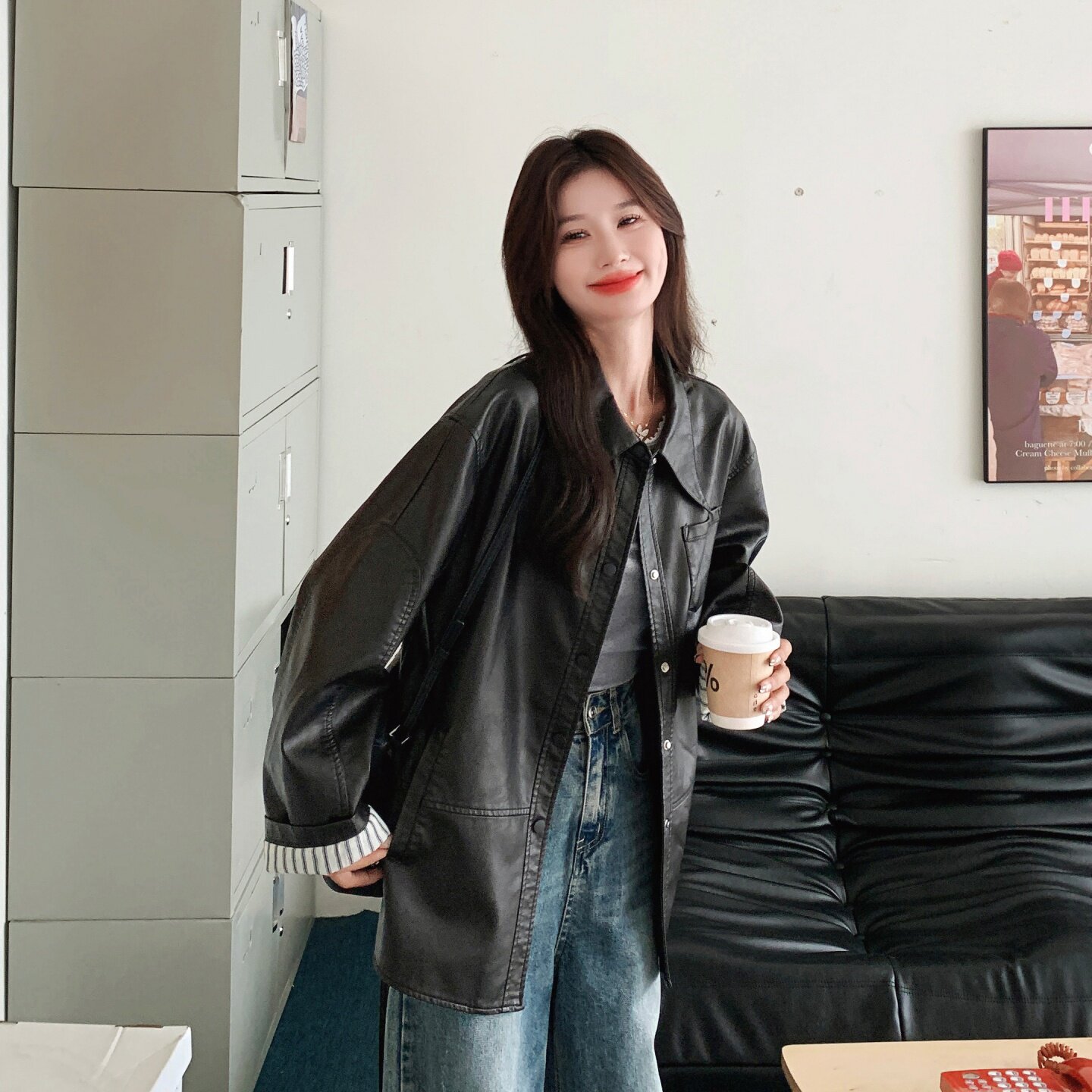 黑色港风性感翻领PU皮衣女中长款时尚风好看漂亮外套新款感时髦好