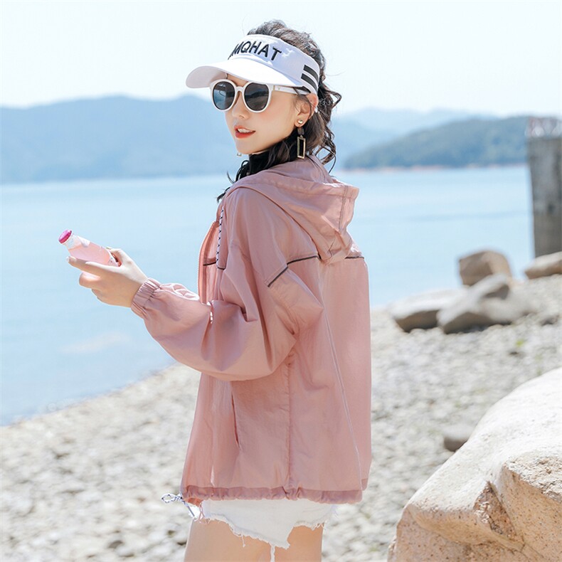 轻薄防晒衣女短款夏季宽松显瘦连帽薄外套轻薄直筒小个子日式大码
