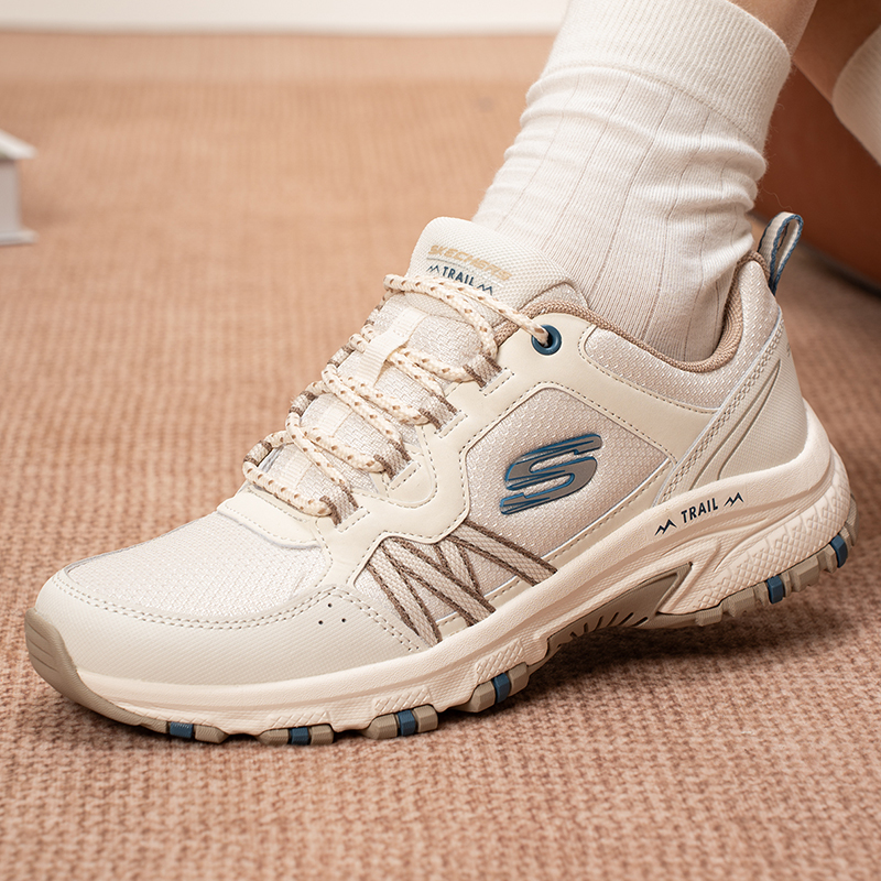 Skechers/斯凯奇官方正品缓震跑步鞋女鞋户外鞋透气运动鞋休闲鞋