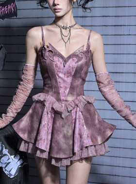 虚轨原创 蚀心蝶狱y2k辣妹撞钉刺绣亮片牛仔少女朋克风吊带连衣裙