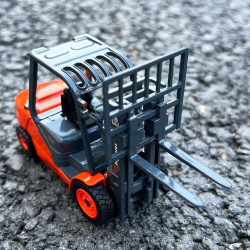 1：35龙工LONKING LG30DT内燃机叉车摆件 仿真工程车合金车模型