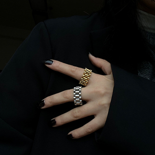 精致表带戒指女轻奢小众设计时尚个性潮ins钛钢不掉色戒指男个性