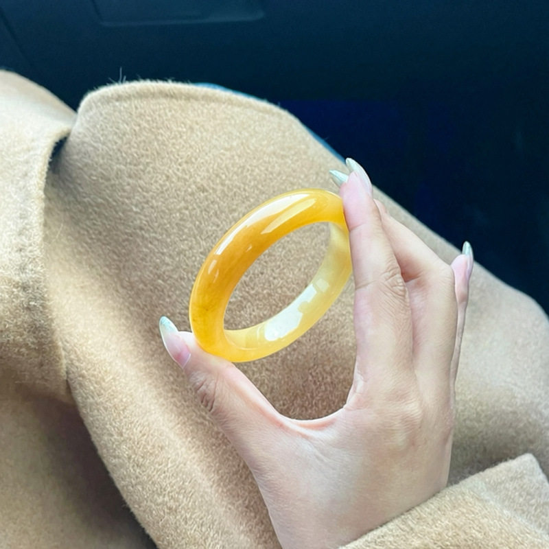 天然冰种黄龙玉手镯女款冰透玉