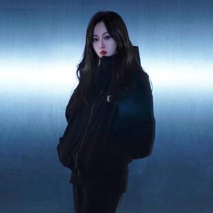 SoulSense反光环月短款 宽松显瘦连帽卫衣 潮牌舒适女圆领帽衫 春季