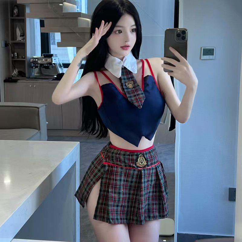 性感辣妹学院风制服领带系带背心+格子开叉百褶超短裙套装