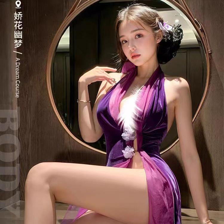 娇花幽梦丝绒贵妇旗袍睡衣女性感挂脖纯欲开衩高级感修身显瘦睡裙