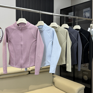 LU家订单!石墨烯羊绒蛋白秋冬蓄热小蛮腰空气层短款立领卫衣外套