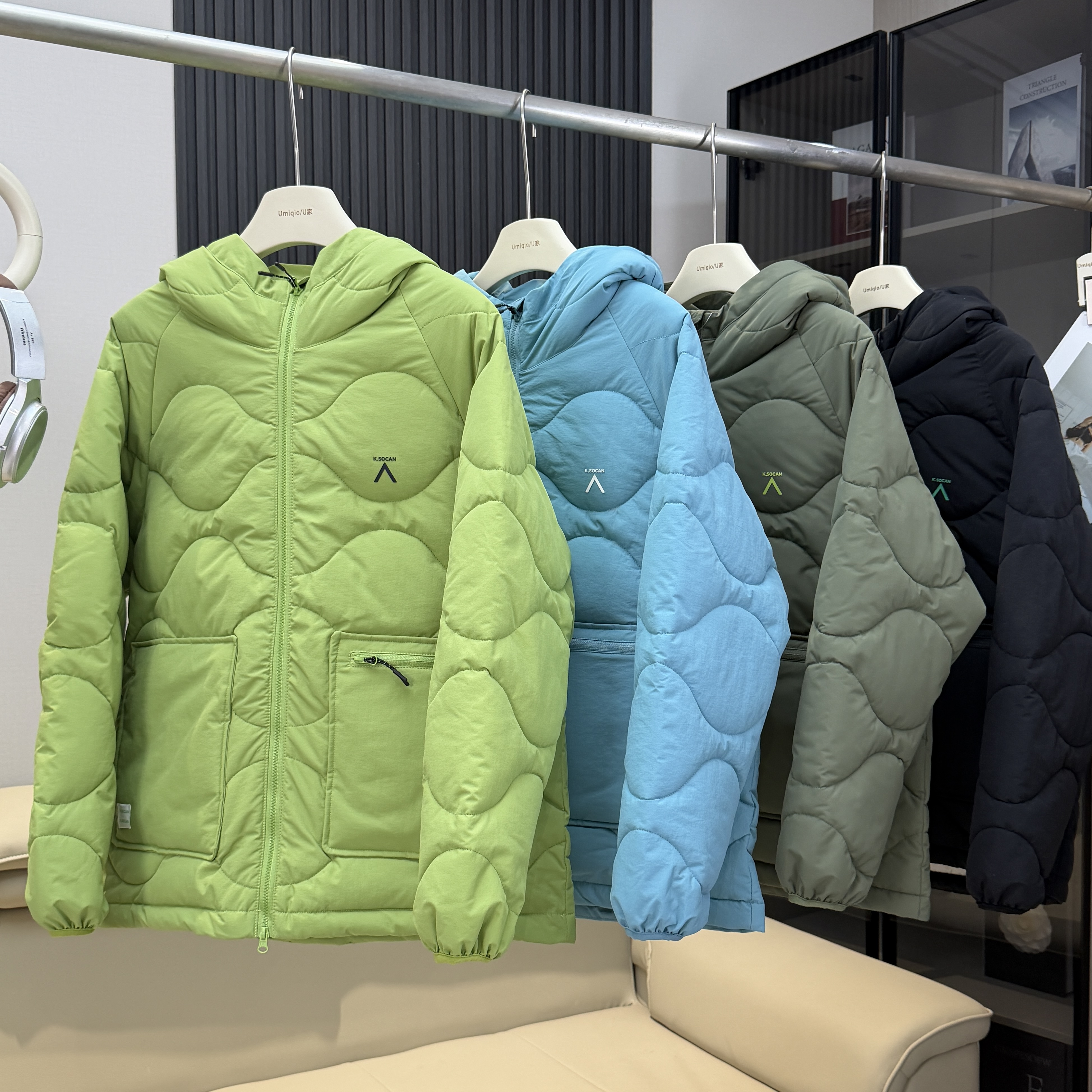 棵米ai蕉家！ 户外山系情侣机能气绒服加厚保暖防水连帽棉服外套