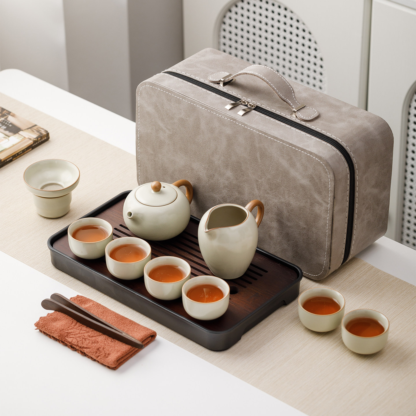 黄汝窑旅行功夫茶具套装家用户外便携式喝茶装备新款盖碗茶杯茶壶