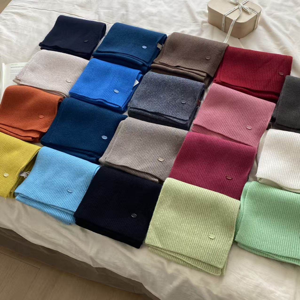 25新款韩国纯色纯羊毛100%围巾女冬季高级感针织流苏围脖百搭披肩