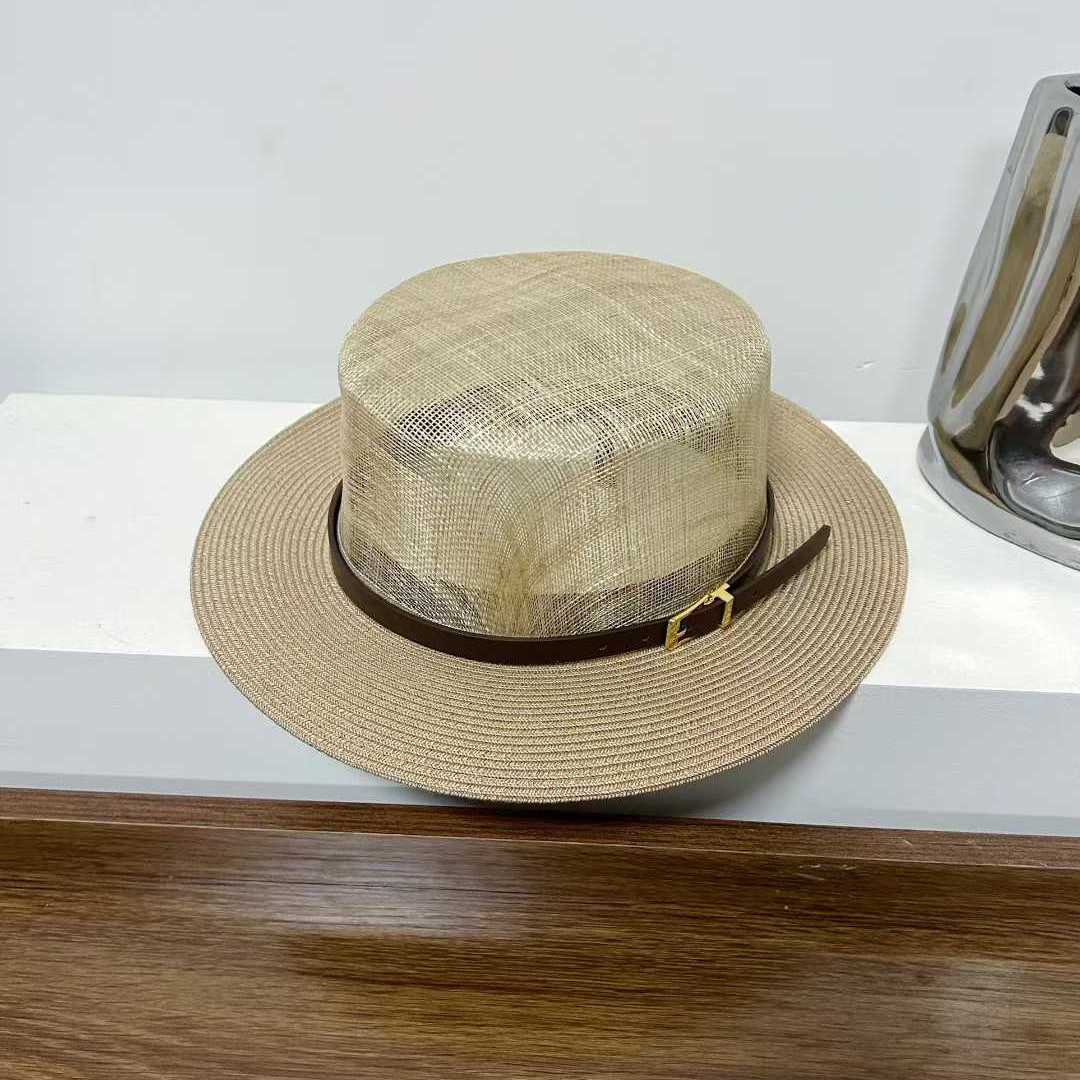 法式复古皮带扣平顶草帽女夏季遮阳防晒礼帽轻薄透气度假太阳帽子