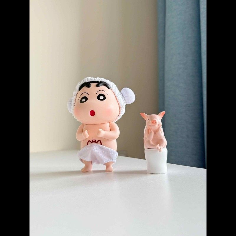 【厕所搭子】蜡笔小新摆件小猪桌面可爱装饰创意浴室家居好物新款