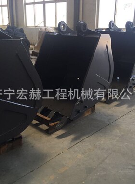 挖掘机挖斗PC150 筛斗 松土器 破碎锤 连杆 护链架 工字架 马拉头