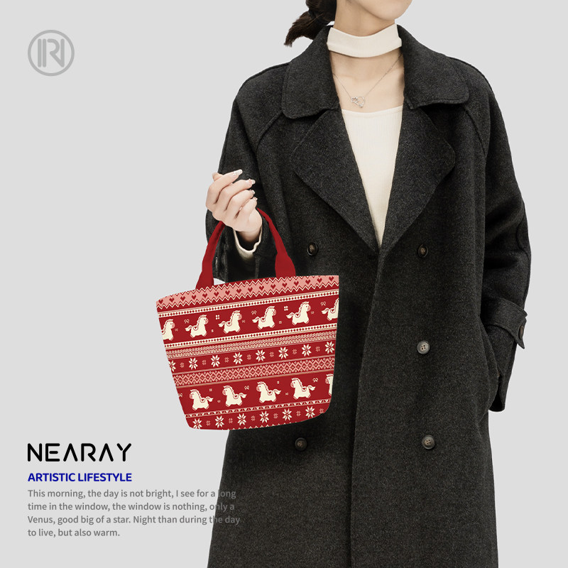 2026新款费尔岛小马帆布包包女日常逛街轻便大容量拉链手提包Q348,箱包皮具/热销女包/男包,时尚帆布包,淘宝优惠券,粉丝福利购,淘宝优惠卷