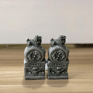 镇宅小石狮子一对迷你摆件看门石雕喜狮茶宠鱼缸造景桌面装饰礼物