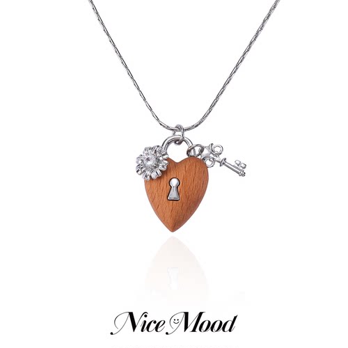 爱心锁原木项链毛衣链新款礼物