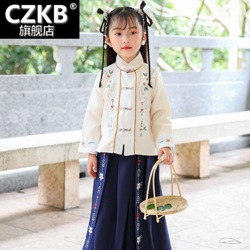 春秋款民国风刺绣明制成人小女孩
