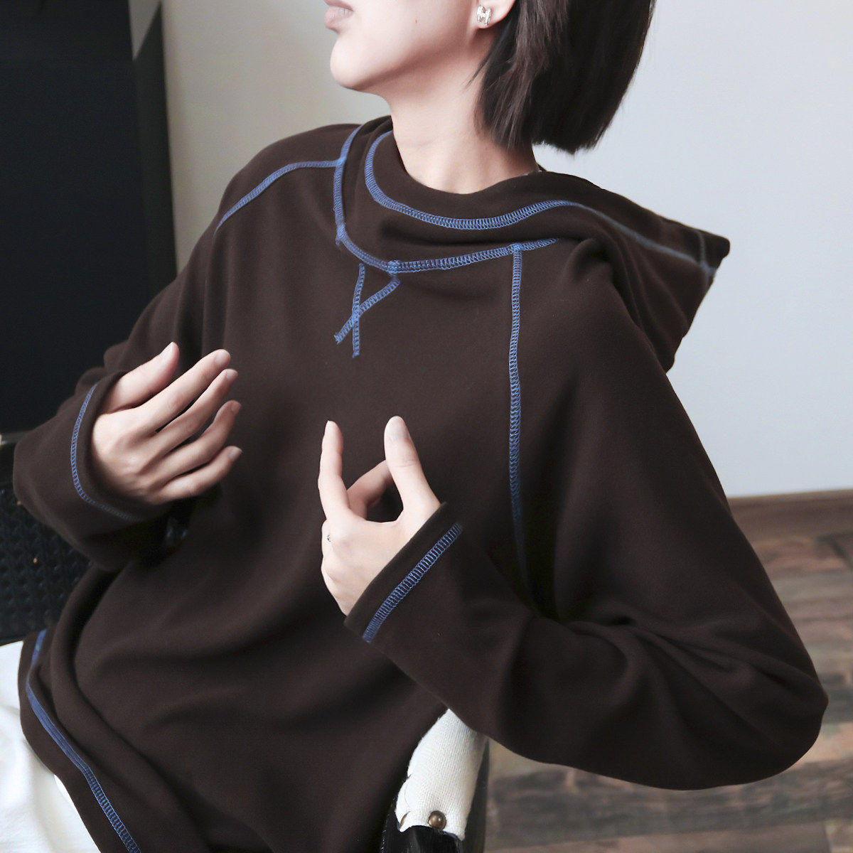 两件包邮 柔！柔！柔！撞色美 连帽加绒宽松长袖打底衫卫衣女秋冬