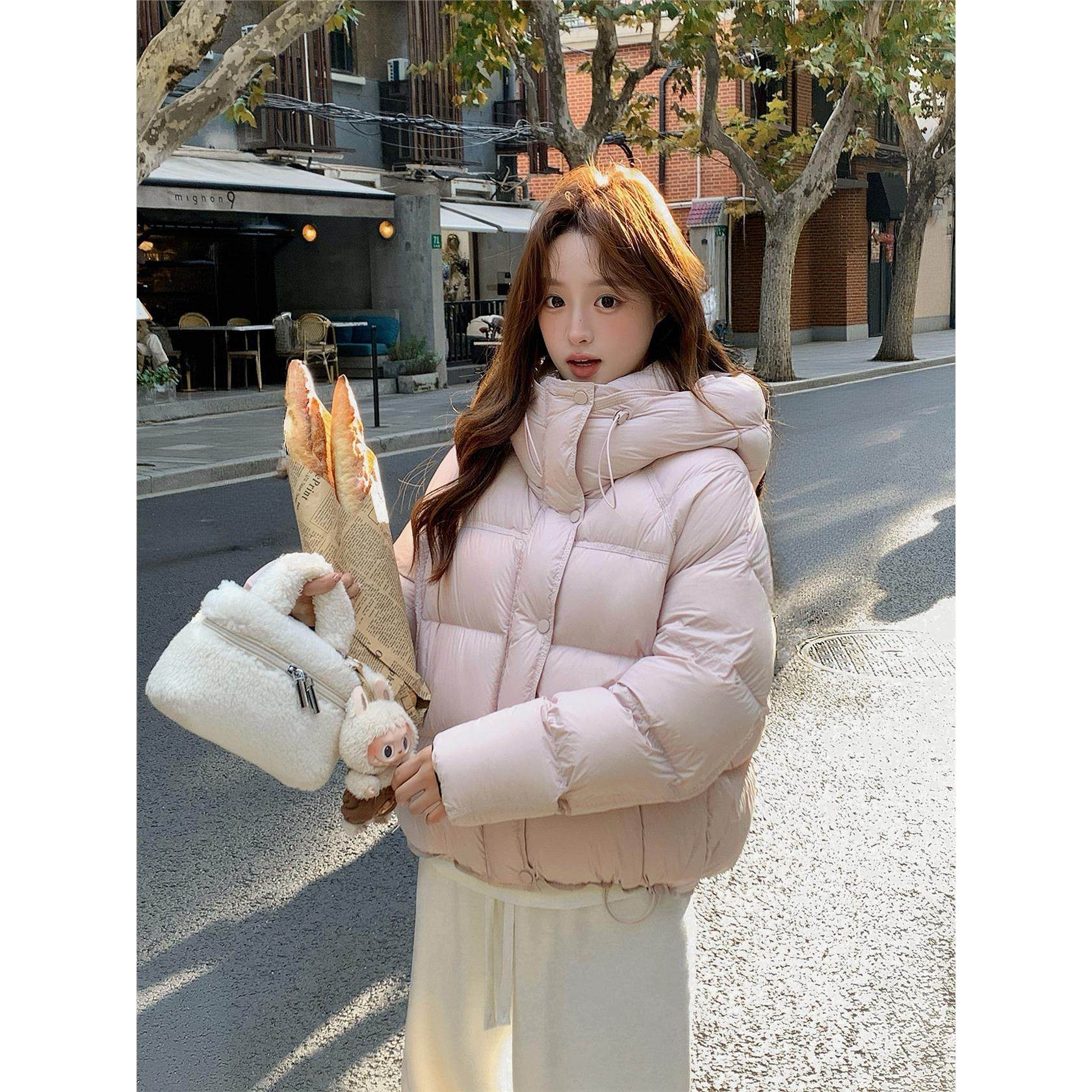 超软泡芙羽绒服女短款冬季2025新款加厚90白鸭绒面包服爆款外套潮
