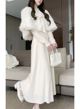 加绒加厚2025秋冬搭配一整套小个子套装白色斗篷针织连衣裙两件套