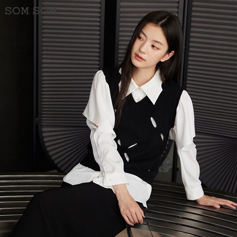 SOMSOM/索玛黑色v领针织外搭背心女短款上衣无袖百搭羊毛减龄毛衫