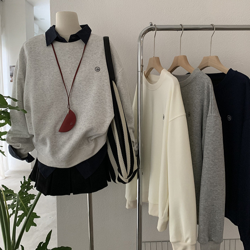 欧玛莱 圆领英文字母刺绣长袖宽松套头卫衣初秋韩版女装上衣 4324