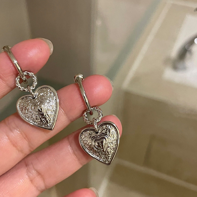 srrmhyn新款复古法式爱心耳环2023年新款气质ins博主高级设计感耳,节庆用品/礼品,文化创意手环,淘宝优惠券,粉丝福利购,淘宝优惠卷