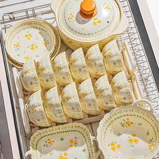 釉下彩奶油风碗家用2026新款高颜值碗碟盘套装景德镇陶瓷餐具乔迁